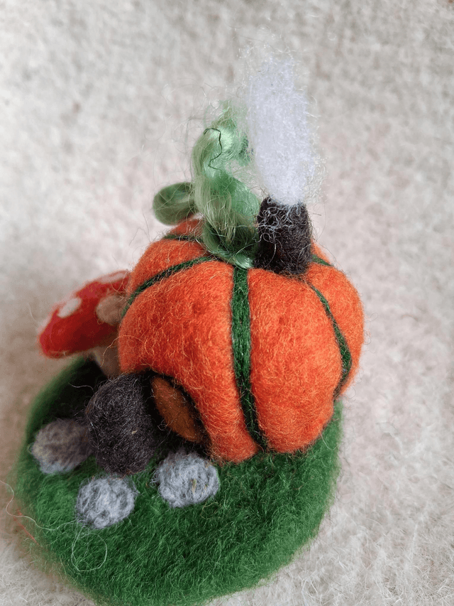 Needle Felt Smallworld Pumpkin House