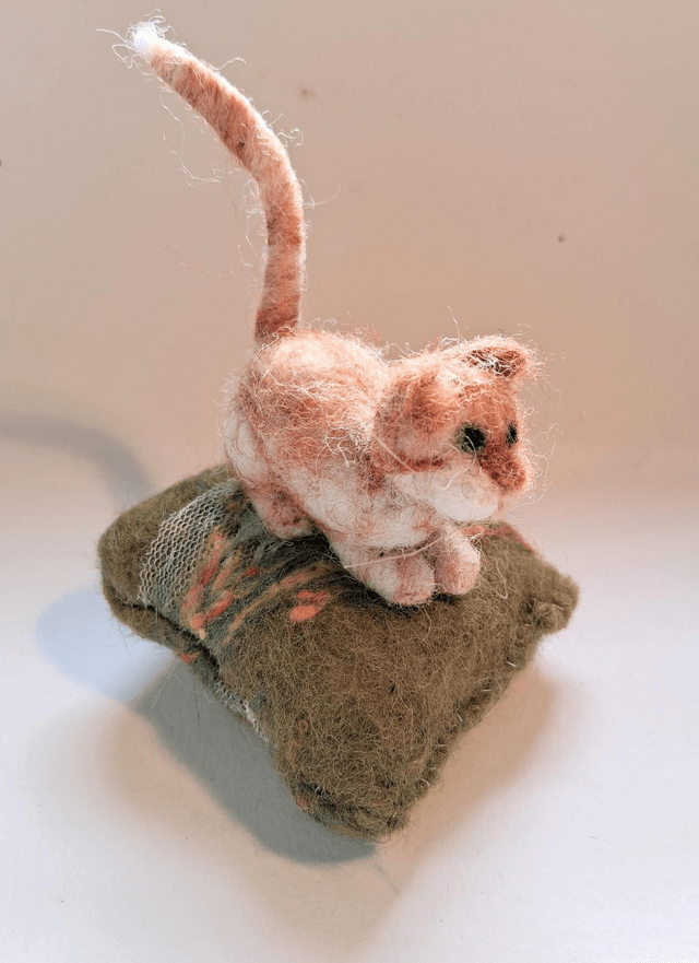 Needle Felt Mini Cats on Cushions