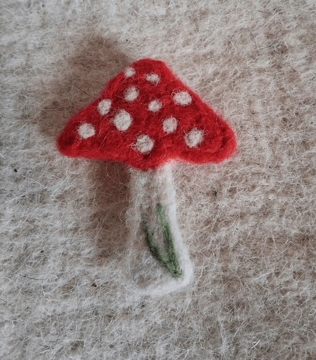 Needle Felt Fly Agaric Mushroom Brooch – Cottagecore Woodland Pin