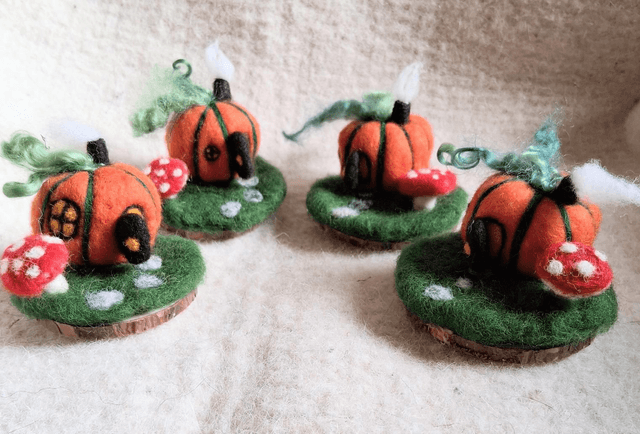 Needle Felt Smallworld Pumpkin House
