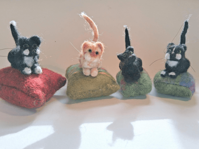 Needle Felt Mini Cats on Cushions